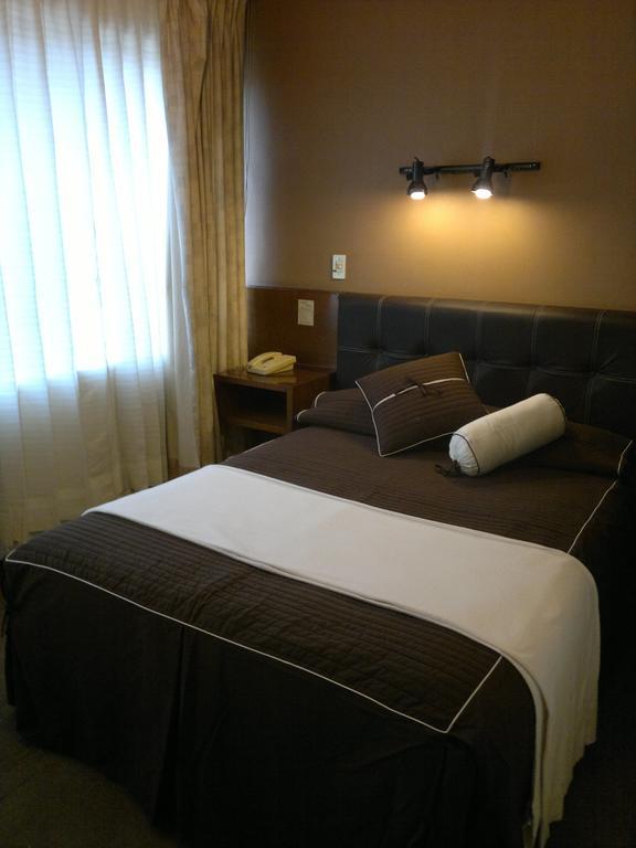 Hotel Flamingo Kristal Irapuato Pokój zdjęcie