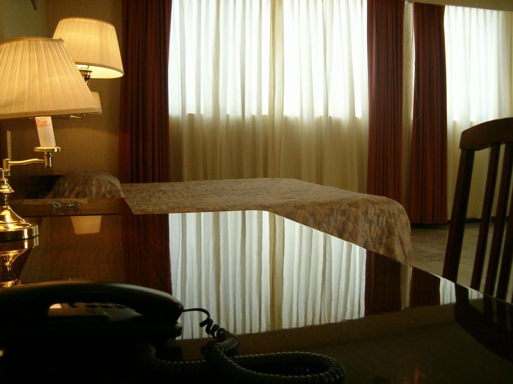 Hotel Flamingo Kristal Irapuato Zewnętrze zdjęcie